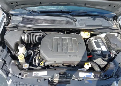 2019 Dodge Grand Caravan Gt from USA, damaged, VIN 2C4RDGEG6KR709342